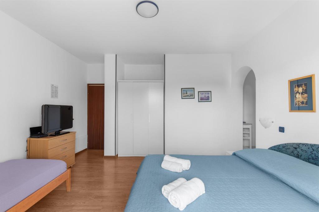 Apartments Villa Falcon Funtana Zewnętrze zdjęcie