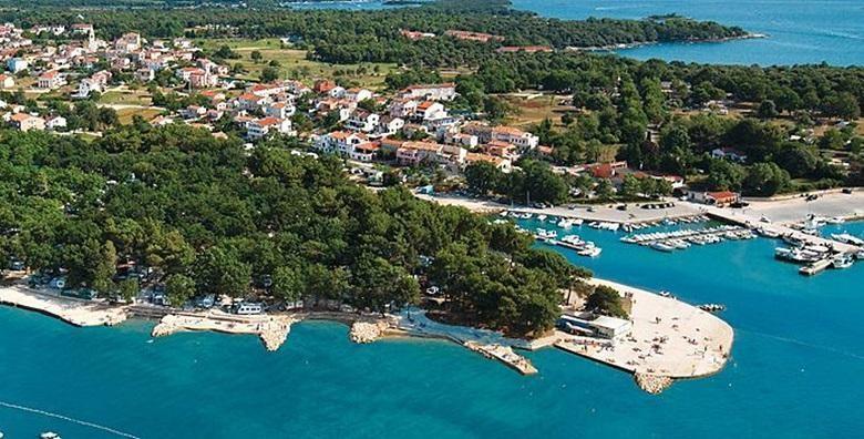 Apartments Villa Falcon Funtana Zewnętrze zdjęcie